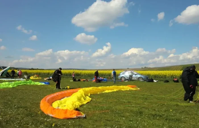 Gleitschirm_am_Start_02_klein